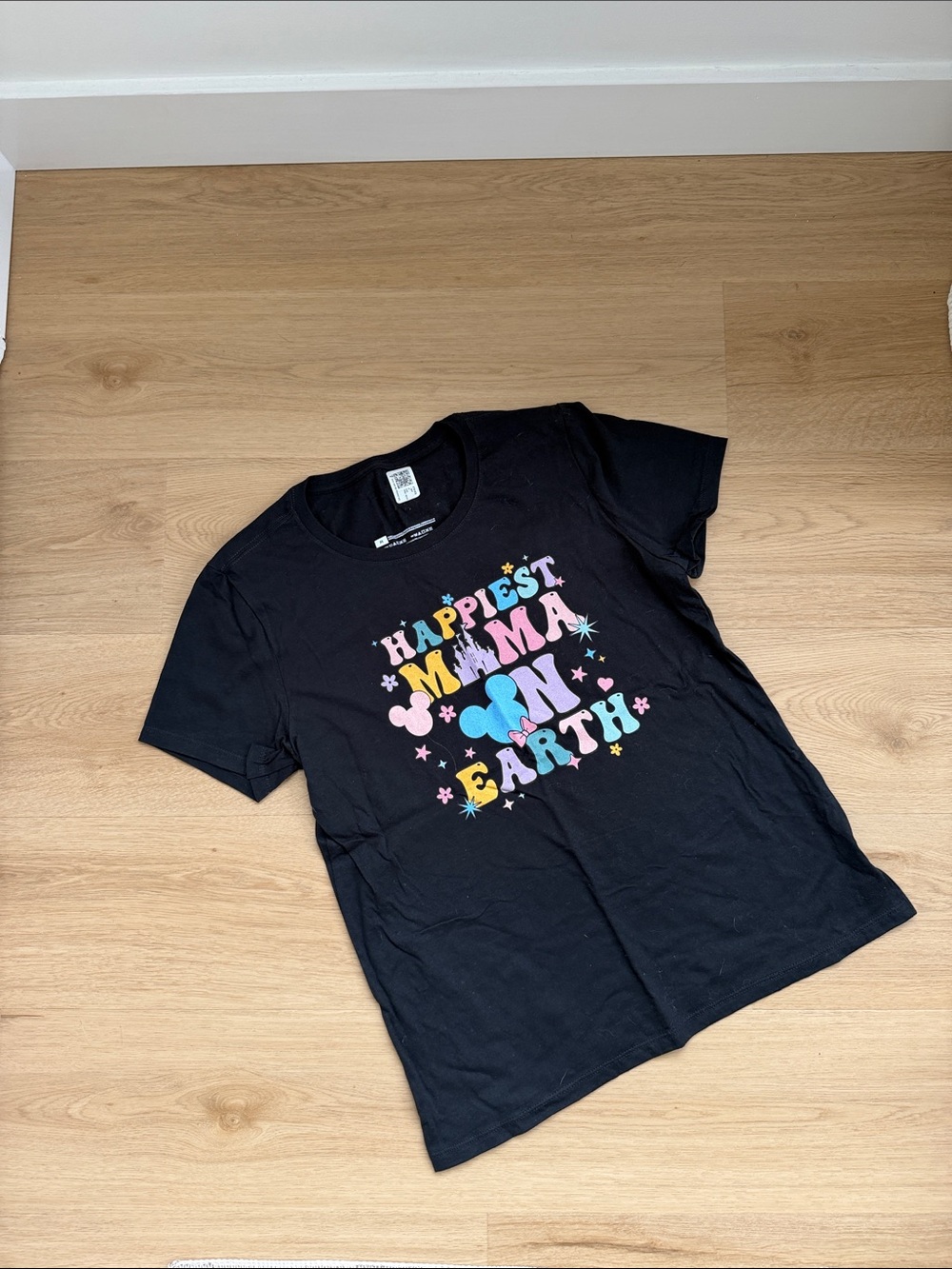 Women’s Black 'Happiest Mama on Earth' Graphic Tee